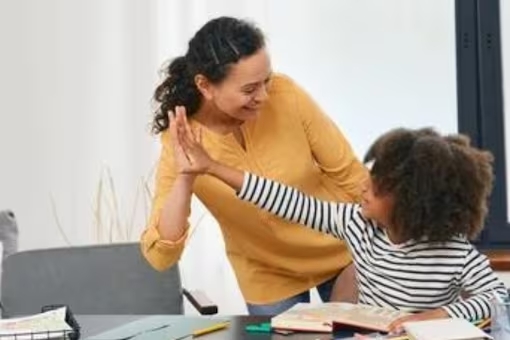 7 Ways In Which You Can Ease And Support Communication With Autistic Children